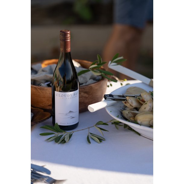 Cloudy Bay Pinot Noir 2022