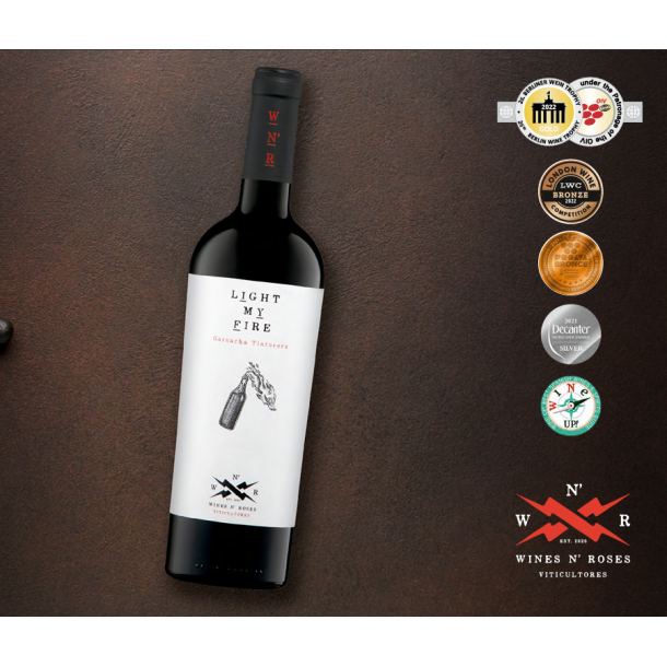 Light my Fire 2022 Garnacha Tintorera 15%