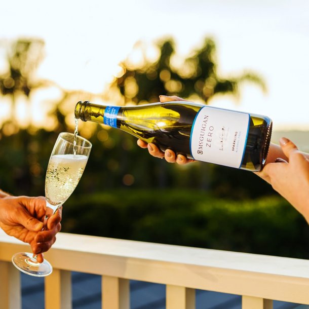 McGuigan Zero Sparkling Alcohol Free 0,0 ALKOHOLFRI VINE VIN MED