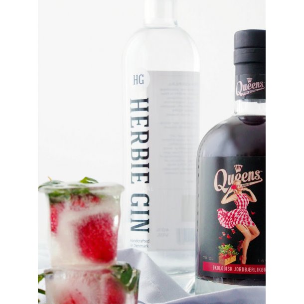 Queens Jordbr Likr ko 70 cl. - 18%