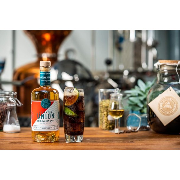 Spirited Union Botanical spiritus Spice & Seasalt 70 cl. - 38%