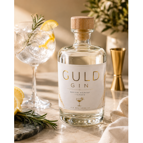 GULD GIN - Gin med fint guldst�v 40% 50 cl.