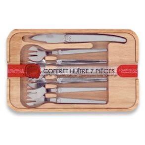 Laguiole østerssæt m. 7 knive i flot træ æske.