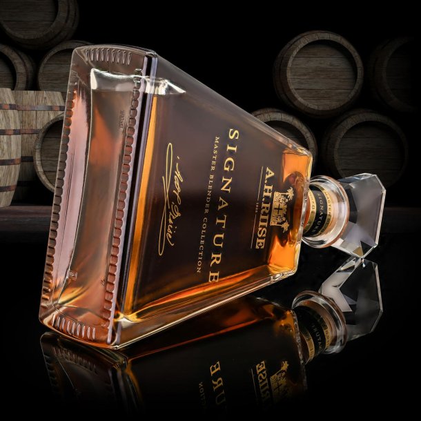 A.H. Riise Signature 70 cl. 43,9%